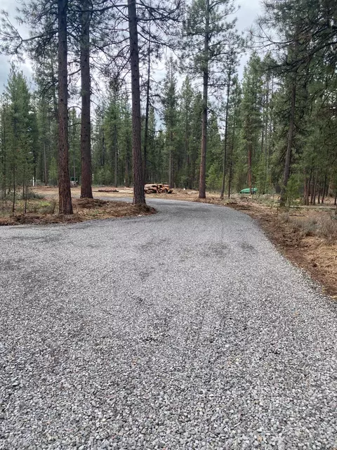 51616 Pine Loop Dr, La Pine, OR 97739 photo 4