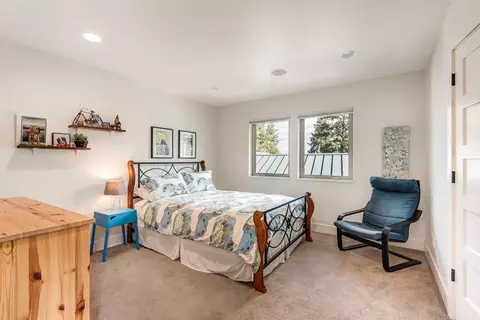 Bedroom - 2963 NW Celilo Ln, Bend, OR 97703 photo 2 of 4