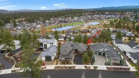 View/Area - 2963 NW Celilo Ln, Bend, OR 97703 photo 3 of 4