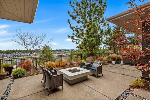 Exterior - 2963 NW Celilo Ln, Bend, OR 97703 photo 8 of 17