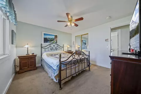 Bedroom - 422 SW Blakely Ct, Bend, OR 97702 photo 2 of 7