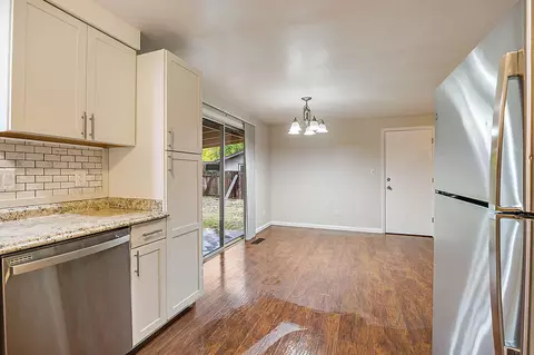 1237 Vista Dr, Central Point, OR 97502 photo 12