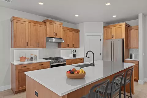 3799 NE Suchy St, Bend, OR 97701 photo 2