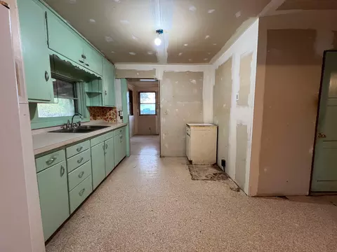 298 Highlan Dr, Mount Vernon, OR 97865 photo 5