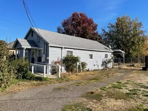 2400 Howard Ave, Medford, OR 97501