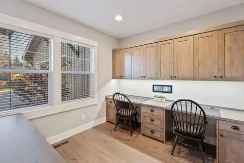 21080 SE Avery Ln, Bend, OR 97702 photo 9