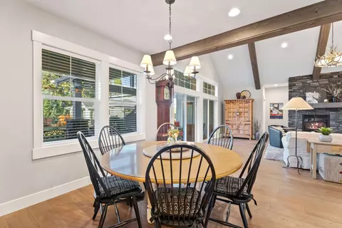 21080 SE Avery Ln, Bend, OR 97702 photo 13