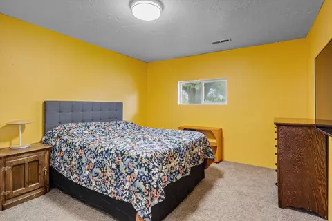 6355 Harold Rd, Central Point, OR 97502 photo 11