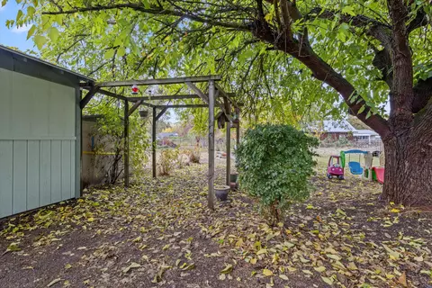 6355 Harold Rd, Central Point, OR 97502 photo 24