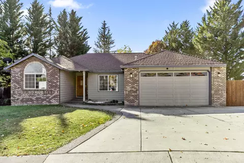 1632 Wailea Ct, Medford, OR 97504