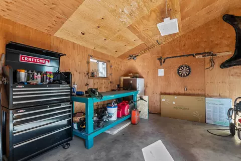61099 Chuckanut Dr, Bend, OR 97702 photo 32