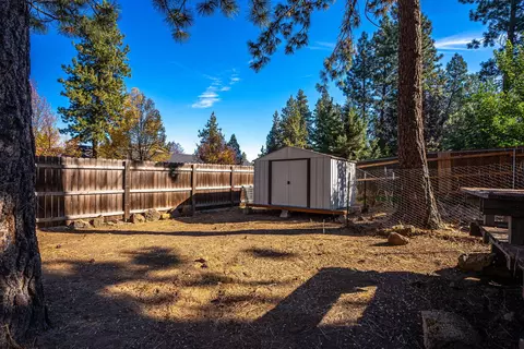 61099 Chuckanut Dr, Bend, OR 97702 photo 34