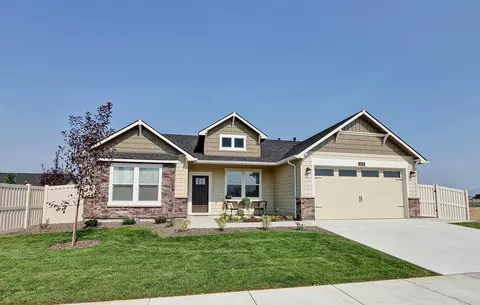 1731 NW Varnish Dr #139, Redmond, OR 97756