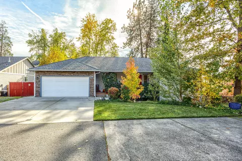 941 Providence Way, Grants Pass, OR 97526