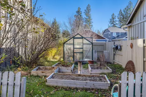 60879 Garrison Dr, Bend, OR 97702 photo 36