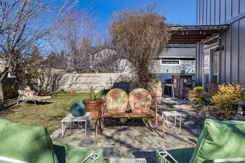 60879 Garrison Dr, Bend, OR 97702 photo 32