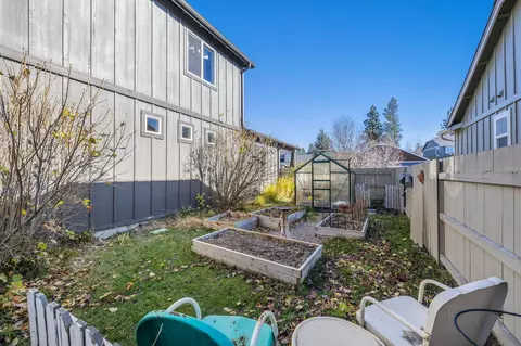 60879 Garrison Dr, Bend, OR 97702 photo 35