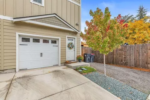 7780 Jacqueline Way, White City, OR 97503