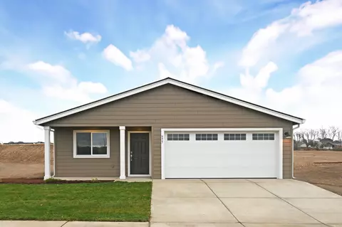 575 NE Mccampbell St, Madras, OR 97741
