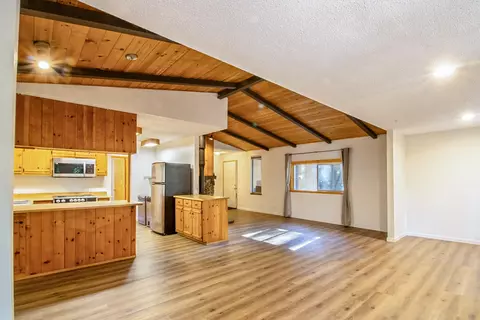 280 Madrona Dr, Cave Junction, OR 97523 photo 7