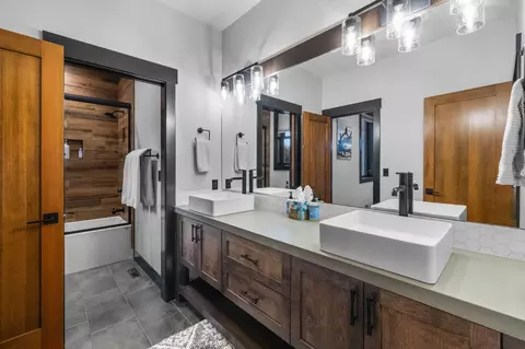 61196 Bachelor View Rd, Bend, OR 97702 photo 12