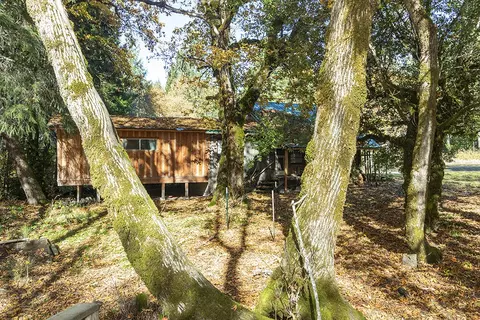 Exterior - 1263 Waldo Rd, O'brien, OR 97534 photo 24 of 26
