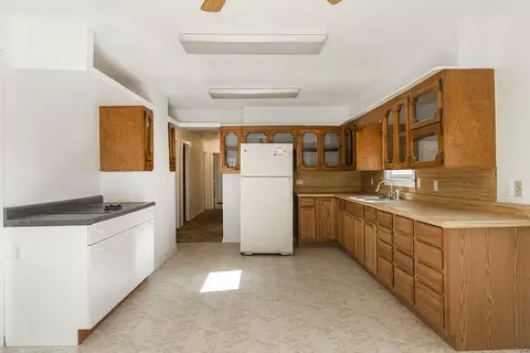 Kitchen - 1263 Waldo Rd, O'brien, OR 97534 photo 6 of 6