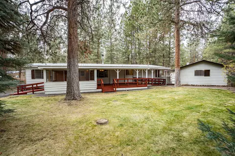 61147 Chuckanut Dr, Bend, OR 97702 photo 32
