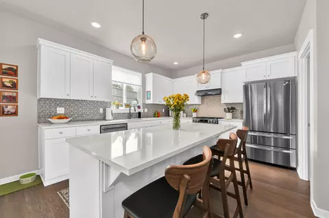 Kitchen - 61574 SE Depot Loop, Bend, OR 97702 photo 5 of 6