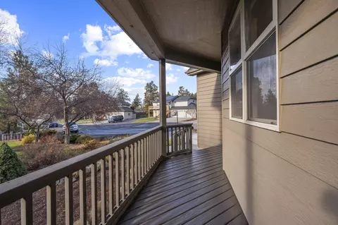 Exterior - 64731 Alcor Pl, Bend, OR 97703 photo 3 of 17