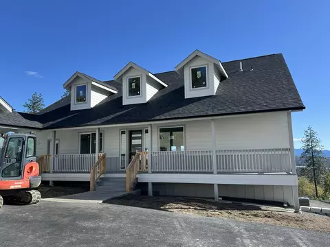 152 Mckenzie Ridge Rd, Grants Pass, OR 97526