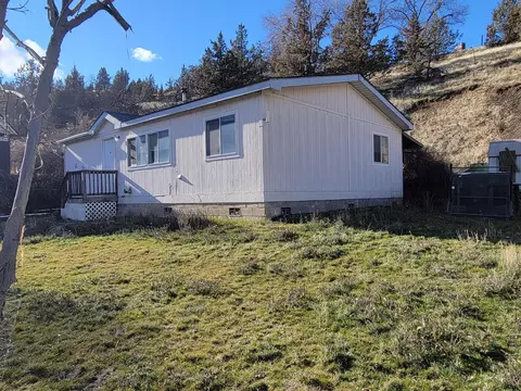 116 S Nelson, Mitchell, OR 97750