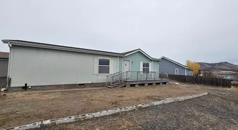 706 Center Ridge Dr, Culver, OR 97734