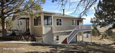 Exterior - 28205 Drews Rd, Sprague River, OR 97639 photo 2 of 5