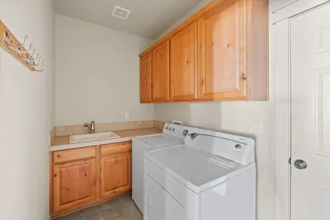 16870 Downey Rd, Bend, OR 97707 photo 21