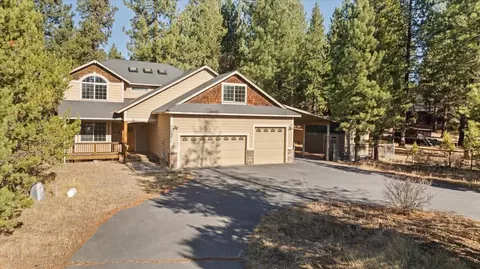 16870 Downey Rd, Bend, OR 97707