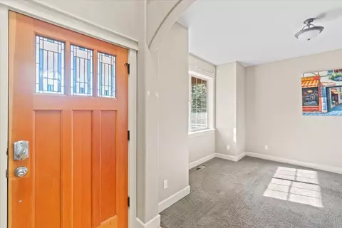 16870 Downey Rd, Bend, OR 97707 photo 8
