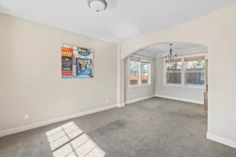 16870 Downey Rd, Bend, OR 97707 photo 9