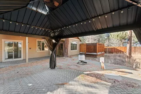 16870 Downey Rd, Bend, OR 97707 photo 36