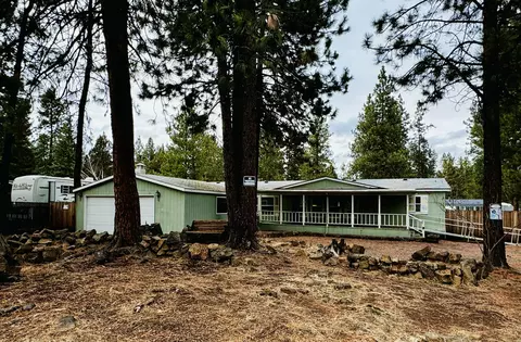 60979 Targee Dr, Bend, OR 97702