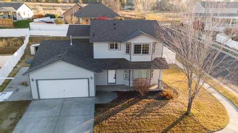 View/Area - 1310 E Hurlburt Ave, Hermiston, OR 97838 photo 5 of 8
