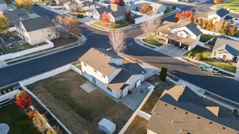 View/Area - 1310 E Hurlburt Ave, Hermiston, OR 97838 photo 6 of 8