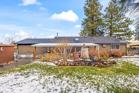 Exterior - 60825 Raintree Dr, Bend, OR 97702 photo 1 of 3