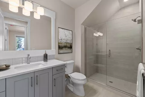1380 NW Ochoa Dr, Bend, OR 97703 photo 7