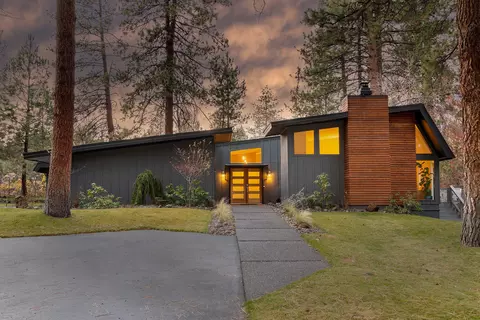20369 Chewacan Ct, Bend, OR 97702