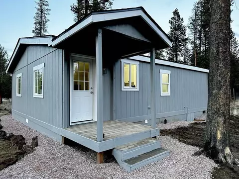 12526 Sun Forest Dr, La Pine, OR 97739 photo 3