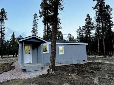 12526 Sun Forest Dr, La Pine, OR 97739 photo 4
