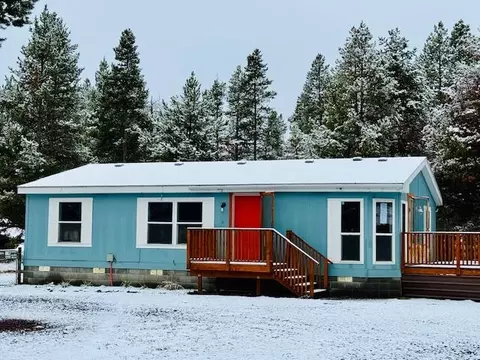 52645 Railroad St, La Pine, OR 97739
