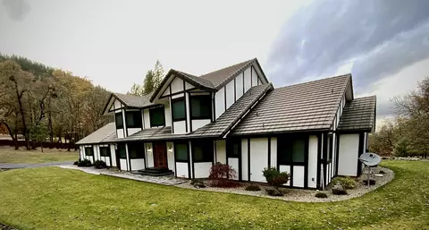 6550 Donaldson Rd, Grants Pass, OR 97526