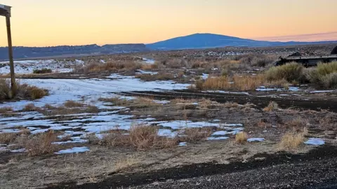 400 Off Oil Dri Rd, Christmas Valley, OR 97641